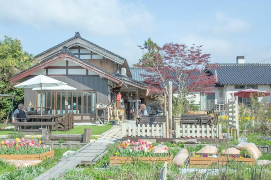 ガーデンハウス道楽亭 Villa Sado ภายนอก รูปภาพ